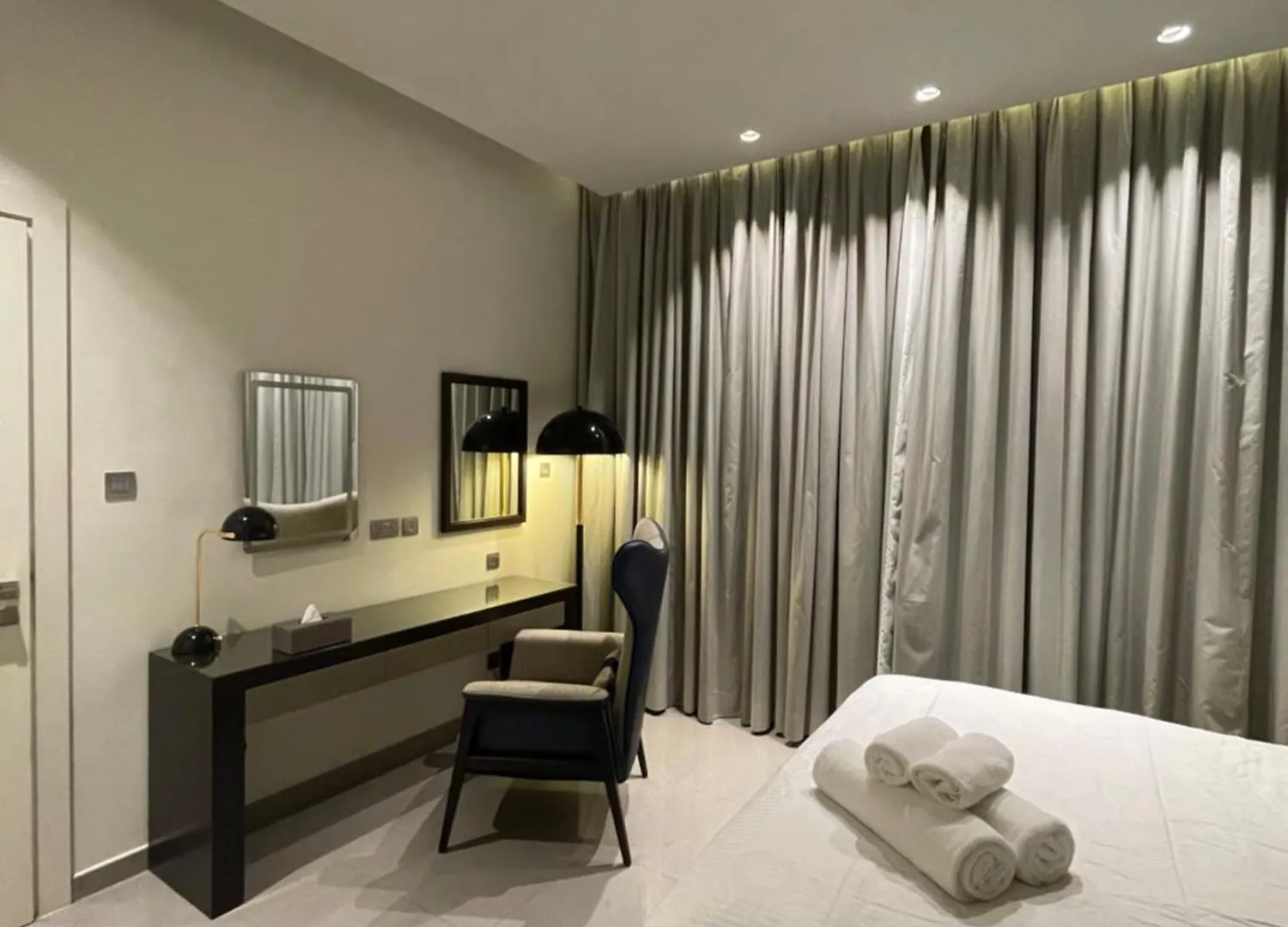Damac Majestine Vip - Manzar Holiday Homes Apartment